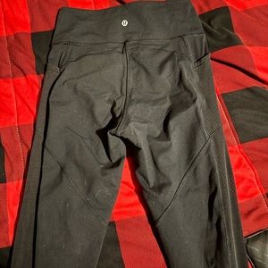 Lululemon leggings size 6